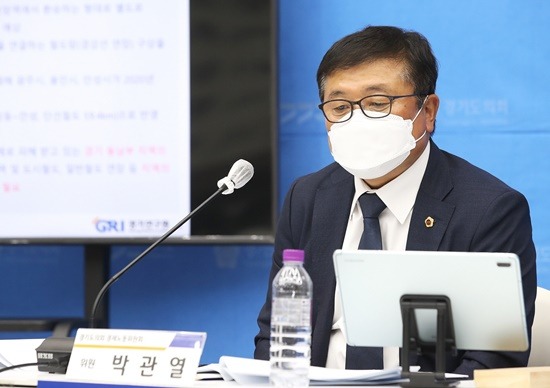 211021 박관열 의원, 경기 동남부 발전을 위한 경강선 연장방안 모색 토론회 개최 (1).JPG