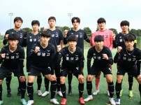 211208 성남FC U18 풍생고, ‘2021 K리그 주니어 U18’ 3위로 마무리!.jpg