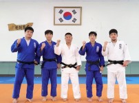 (기획) 용인시 직장운동경기부 유도팀 단체사진.JPG