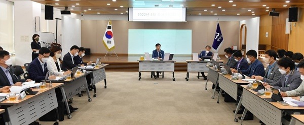신상진 성남시장  “낭비성 예산 줄이고 수해복구에 집중”(2).JPG