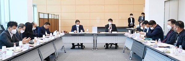 광주시, 주거실태조사 및 주거복지 기본계획 학술연구용역 최종보고회 개최 (1).JPG