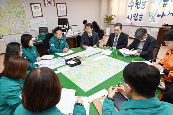 2-2. 수원시, 의사 집단행동 관련 응급의료협의체 3차 긴급회의 개최.jpg